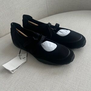 Black Mary Jane Flat Sneaker - Size 9 Men’s/10.5 Women’s - Unisex